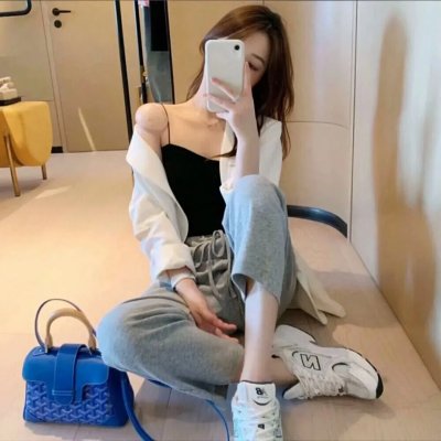 禁足少女罗曼史