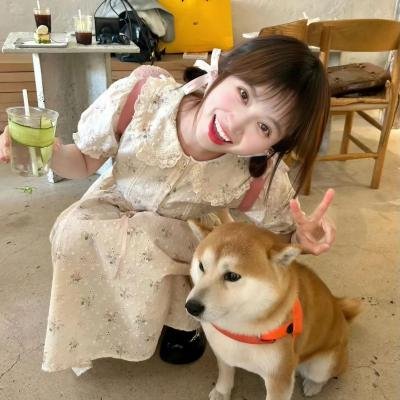 世界上最快乐的女孩